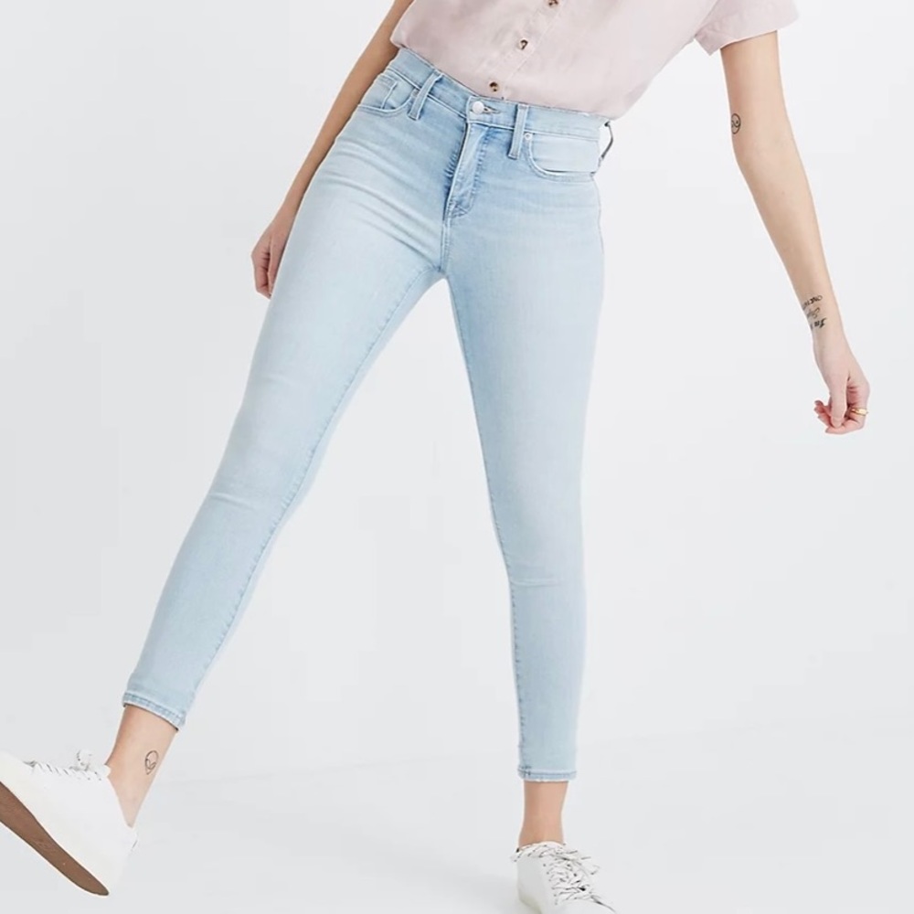 Madewell 9 inch mid-rise skinny crop jeans